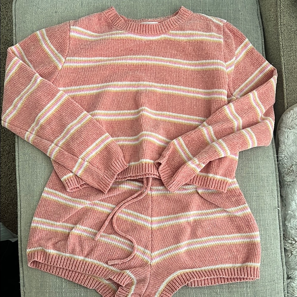Target Matching Set - Picture 5 of 7